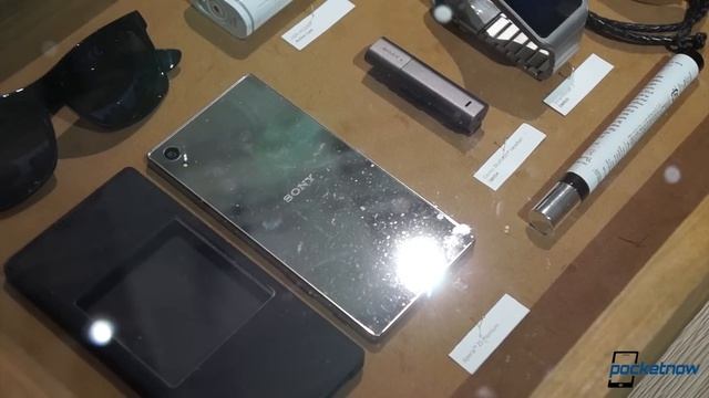 Xperia Z5 Premium: Hands On with the First 4K Smartphone | Pocketnow смотреть онлайн