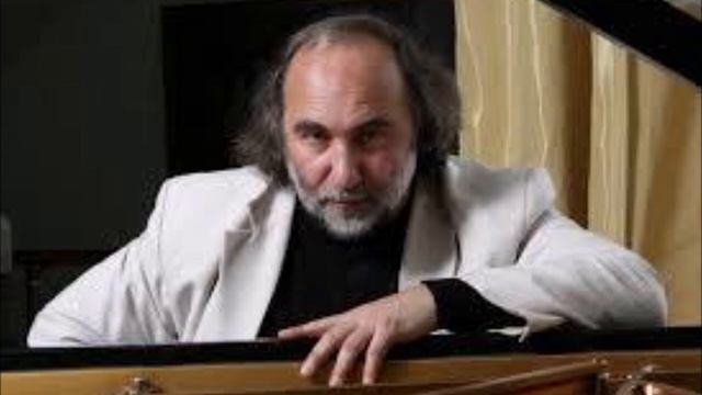 Schubert Moment musical op 94 #3 f moll Шуберт Музыкальный момент фа минор Играет Михаил Аркадьев смотреть онлайн