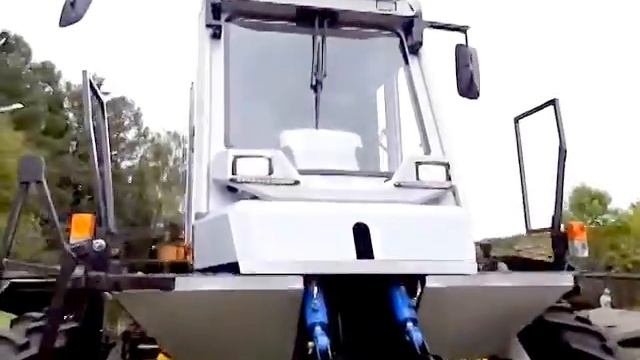 Самоходный опрыскиватель МВП-3000 смотреть онлайн