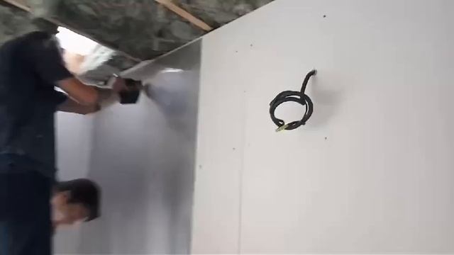 Летняя кухня с кованой беседкой и мангальной зоной. смотреть онлайн