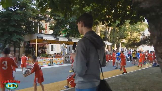 VLOG 499 Геленджик LIFE За день до карнавала смотреть онлайн