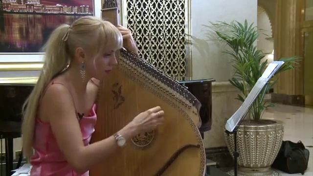 Harp Bandura / Singer смотреть онлайн