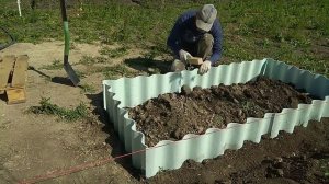 Красивые грядки  из шифера