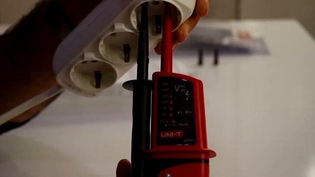 Unit UT 15B AC/DC Voltaj Dedektörü Tanıtımı смотреть онлайн