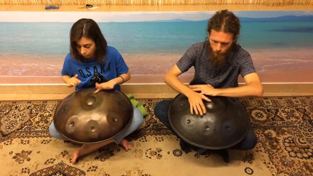 Pasha Aeon & Nastya - OMana Handpan & Overtone Handpan Lesson 2016 смотреть онлайн