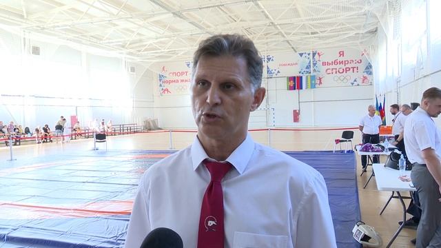 Впервые в Анапе прошли состязания по всестилевому каратэ среди лучших учеников спортшкол смотреть онлайн