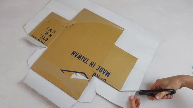 4 простых способа сделать и аккуратно обклеить КОРОБКУ ДЛЯ ХРАНЕНИЯ ВЕЩЕЙ своими руками из картона. смотреть онлайн