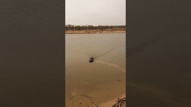 Корабль для рыбалки Амур. смотреть онлайн