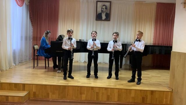 М.И. Глинка "Славься" из оперы "Иван Сусанин" смотреть онлайн