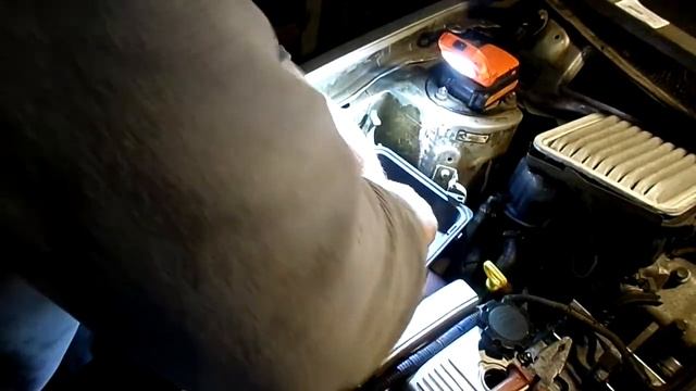 РЕМОНТ ДВС ПОДРОБНО!!! 173 Устанавливаем воздушный фильтр двигателя Джили МК смотреть онлайн