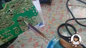 CONVERTED DEWALT DCB-112 BATTERY CHARGER 110v to 220v