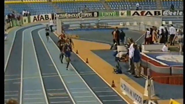 Koen Smet 2e serie 400m. NK indoor JB Gent 16-02-2008 смотреть онлайн