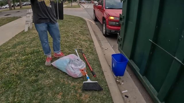 Dumpster Diving College Move Out – It Keeps Getting Crazier!