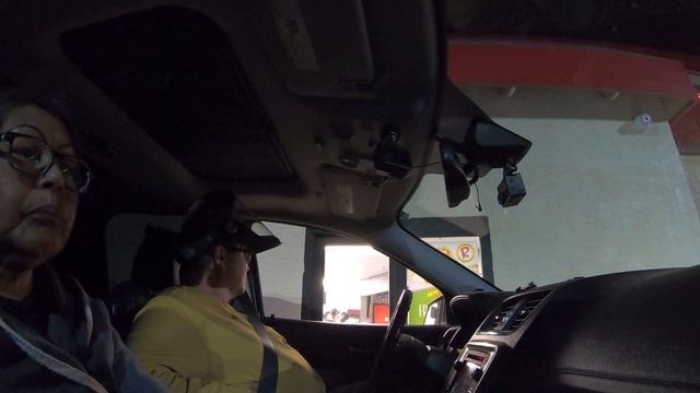 Riliberto's Drive-Thru Window, Pre-Taco Banter, 3344 N Oracle Rd, Tucson, Arizona 20 Jan 21 GX02166 смотреть онлайн