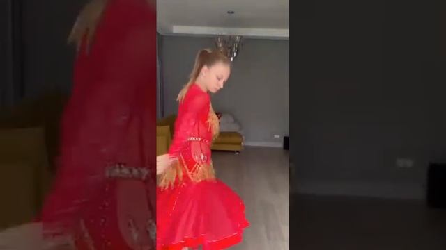 Red Latin Dress For Junior 2 смотреть онлайн