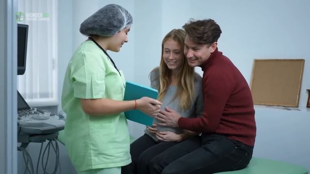 Horse Keeps Hugging Pregnant Woman – When Doctor Looks At Ultrasound He Calls The Police смотреть онлайн