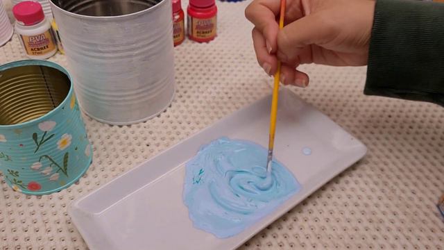 TUTORIAL DAS LATINHAS: Florida, granilite e várias latinhas para plantar suculentas🥰 смотреть онлайн