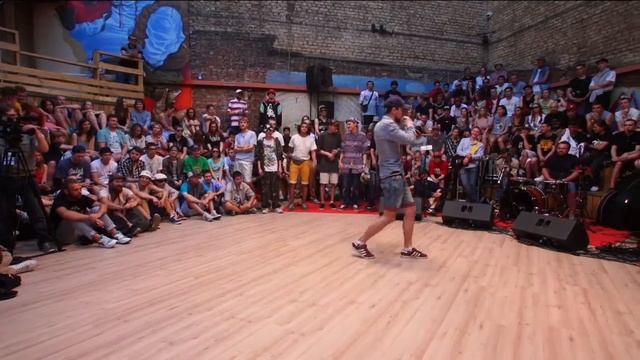 V1 Festival 2016 Rap Freestyle Battle - отборочный тур - Тема Чу смотреть онлайн