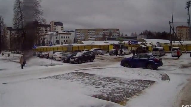 Тушение павильона на рынке в Борисове смотреть онлайн