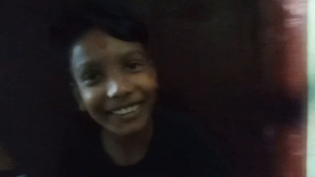 म एउटा सुन्दर केटा हुँ ???,I am a beautiful boy ??? смотреть онлайн