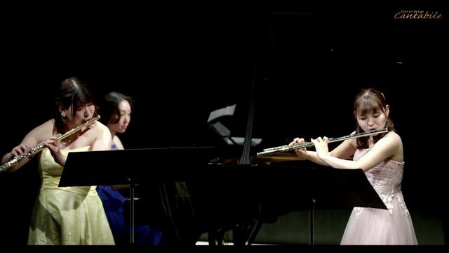 エミール・クロンケ/2匹の蝶々/Fl.西村利香＆山本梨奈/Pf.杉森千聡 смотреть онлайн