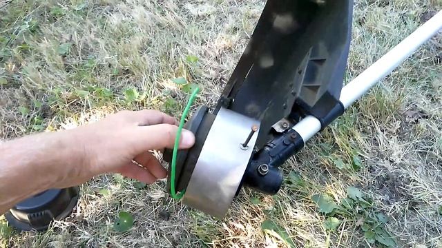 Как избавиться от спутывания травы и защитить катушку триммера от ударов. смотреть онлайн