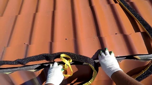 Монтаж металочерепицы монтерей . Двух скатная кровля. Весь процесс смотреть онлайн