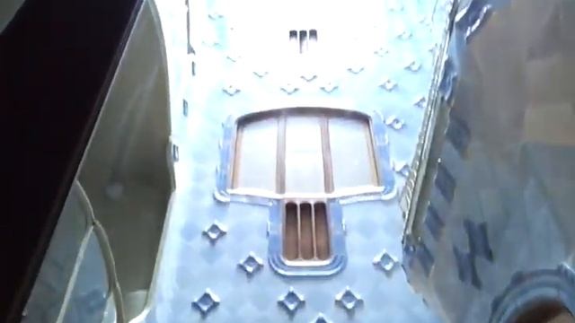 Дом Бальо́ Casa Batlló Barcelona. Часть 1. смотреть онлайн