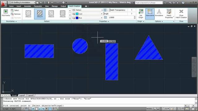 Hatch Command Enhancements - AutoCAD LT 2011 смотреть онлайн