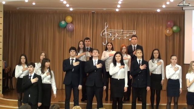 Патриотическая песня .Поёт 11 В 122 гимназия Казань 2014г. смотреть онлайн