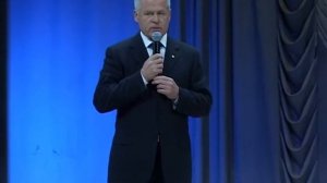 Устьянцев в ДК «Юность» в Каменске-Уральском.