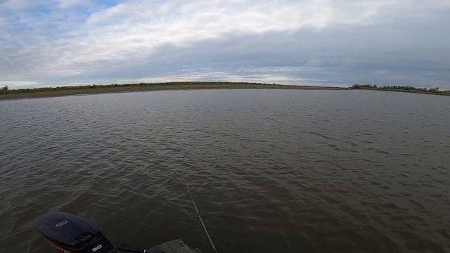 Рыбалка в Инкино в плохую погоду. Вторая серия смотреть онлайн