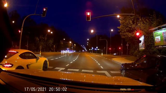Peugeot 3008 hybrid4 vs Porsche Cayman 4.0 gts 0-130 смотреть онлайн