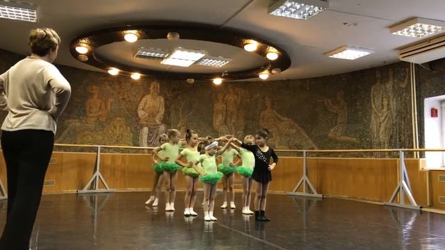 Хореография. Открытый урок 29.10.2015 смотреть онлайн
