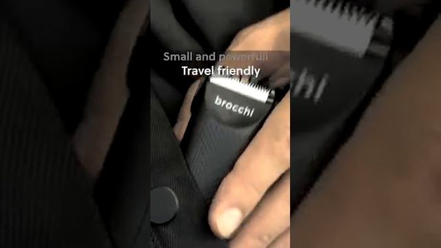 The Cutting Edge USB Waterproof Trimmer by Brocchi смотреть онлайн