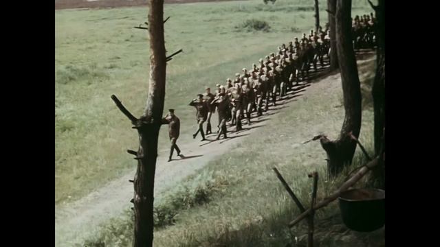 Солдат молоденький в пилотке новенькой ВИА " Шестеро молодых" смотреть онлайн