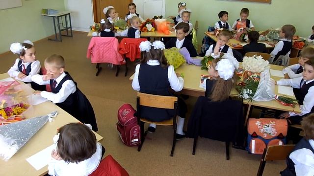 1 сентября 2015 Гимназия 4 Дзержинский DSCF4204 смотреть онлайн