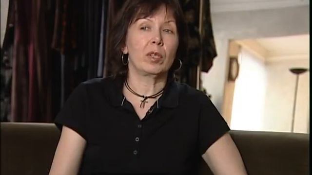 Сити на берегу реки с высокой доминантой - хороший тон смотреть онлайн