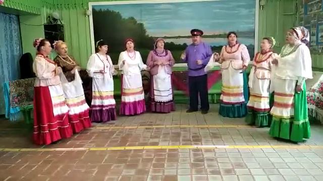 "С горя ноженьки мои не ходят" смотреть онлайн