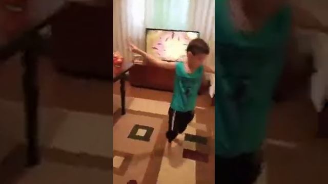 СРОЧНО! СМЕШНОЕ ВИДЕО МИЛЫЙ МОЙ ДЕДОЧЕК, Халил зажигает смотреть онлайн