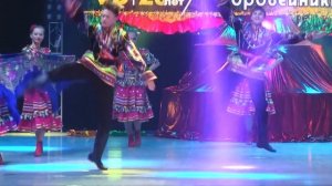 «Ярмарка»,русский народный танец