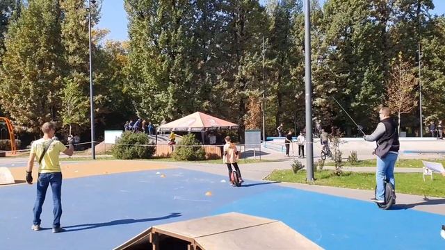 Вторые моноколёсные соревнования г Алматы смотреть онлайн