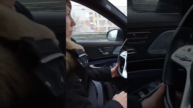 Как Вам салон Mercedes Benz S class? Плывёшь, как на яхте. смотреть онлайн