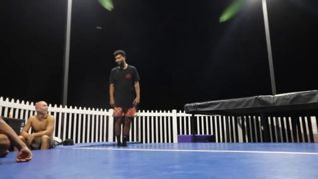 PashaTheBoss's Home Trampoline Park смотреть онлайн