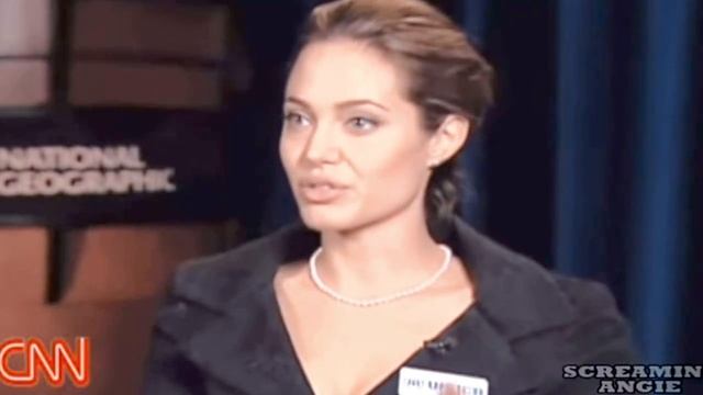 Beautiful Angelina Jolie | Favorites Interviews смотреть онлайн