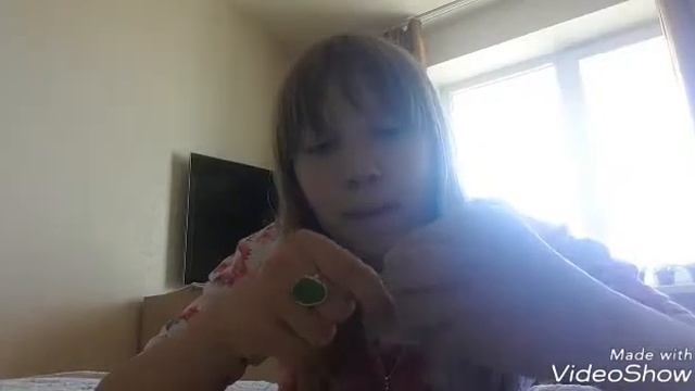 Банан из резинок для плетения! Как его делать смотрите в моем видео ! смотреть онлайн