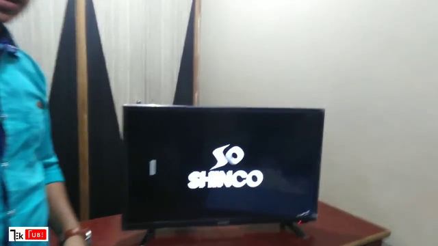Shinco 32 inch HD Ready TV Unboxing || Box Content || Picture Quality || 2018 || Tek Tube смотреть онлайн