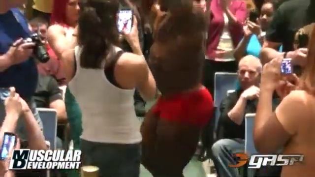 MassiveJoes.com - 2013 IFBB Pittsburgh Pro - Olympia Contender Posedown - Greene Heath Cutler Wolf смотреть онлайн
