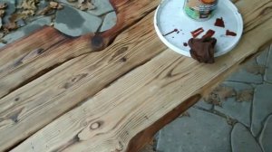 Красим лавочку в беседке ( артбетон-- цемент)