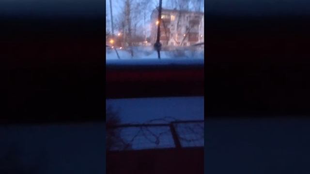 Статическое электричество от тряпки зажигает задний стоп-сигнал смотреть онлайн